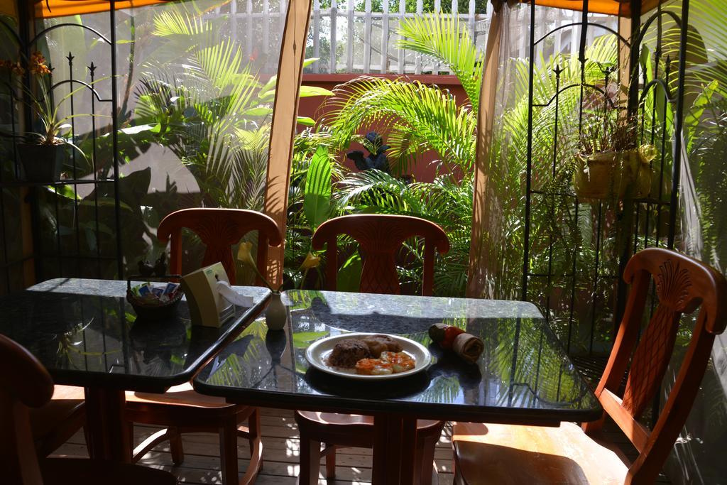 Hotel Aloha Managua Extérieur photo