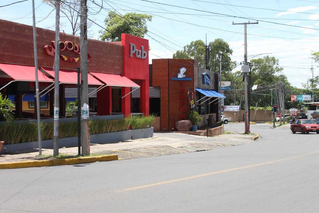 Hotel Aloha Managua Extérieur photo